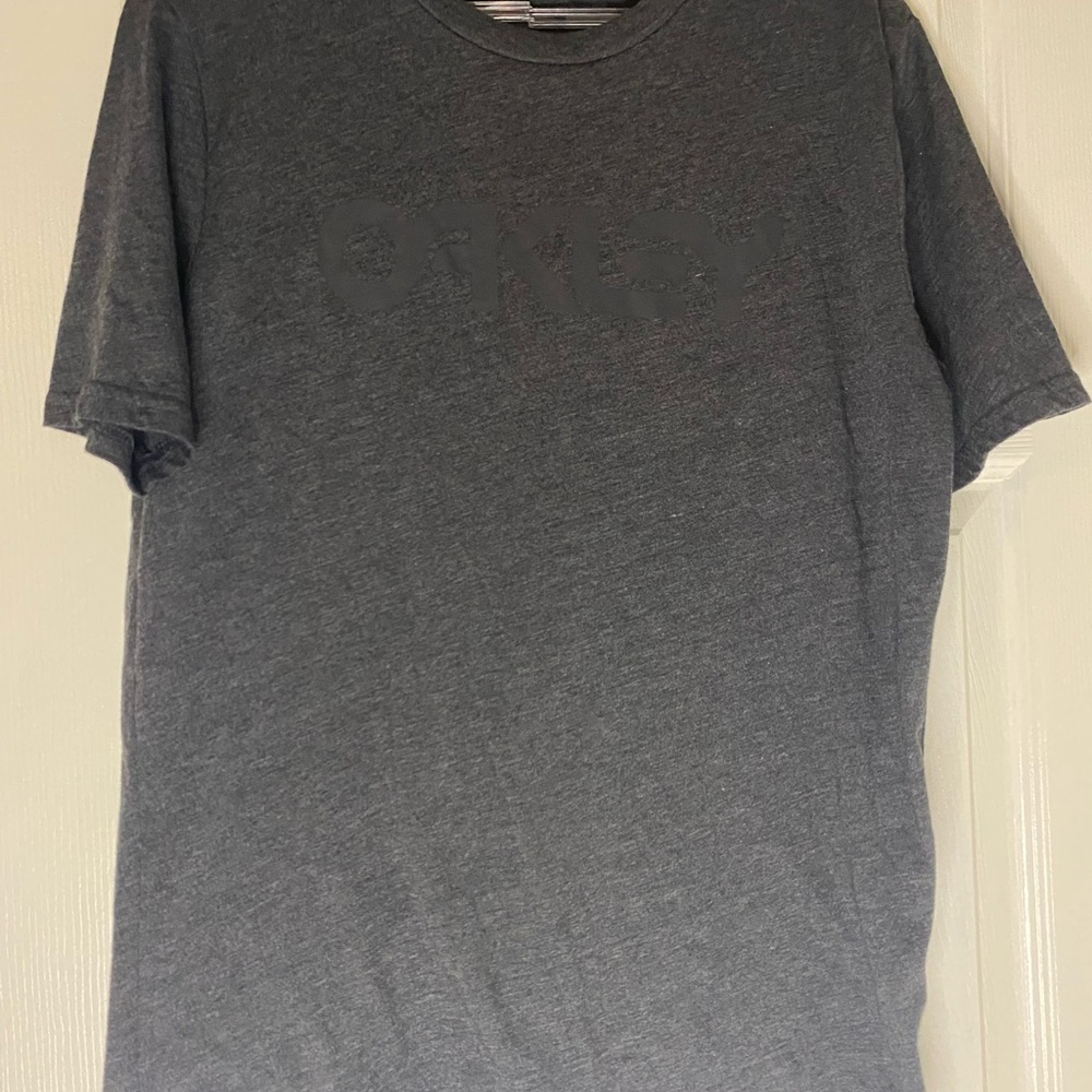 Oakley Men's Charcoal Tee